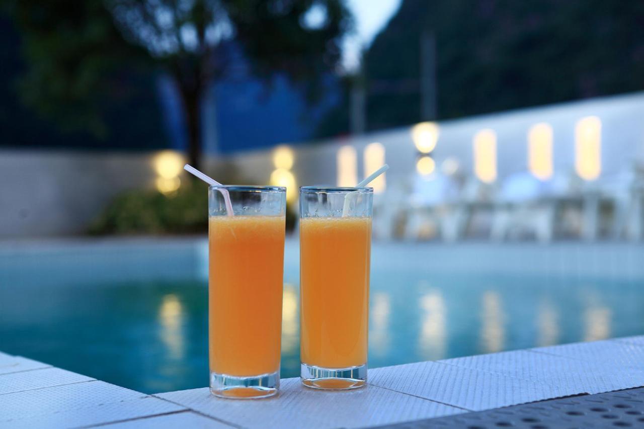 Blue Sky Hotel Yangshuo Exterior foto