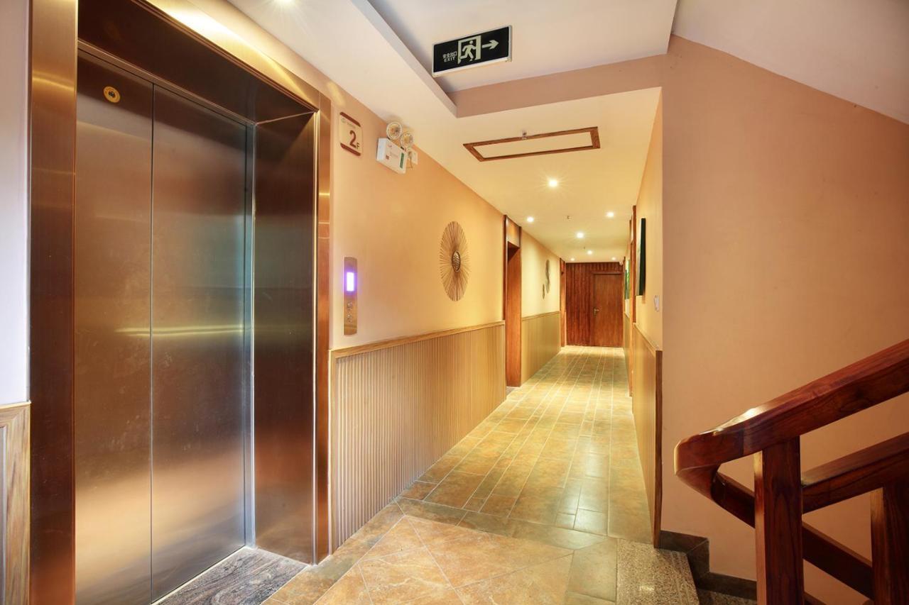 Blue Sky Hotel Yangshuo Exterior foto