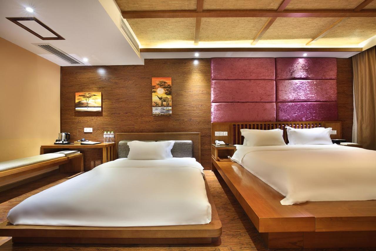 Blue Sky Hotel Yangshuo Exterior foto